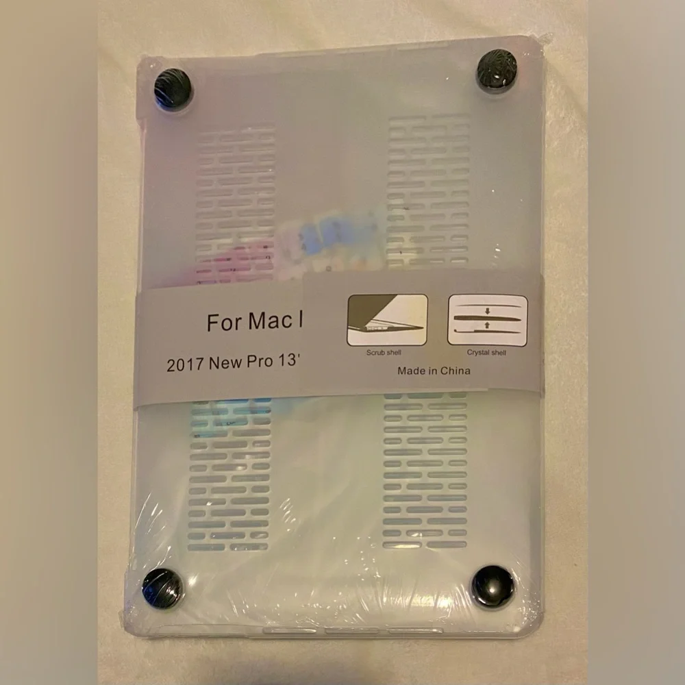 BRAND NEW MacBook Pro 13